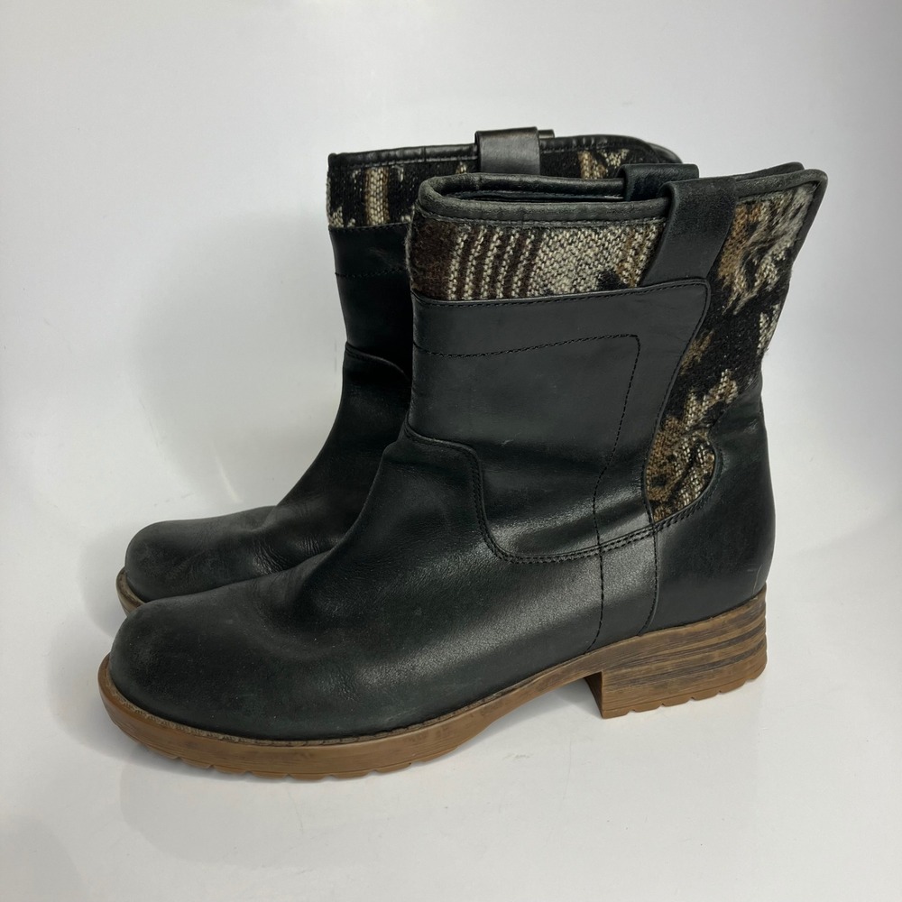 Tara M Taya black leather boots with Aztec wool accents women's size 7.5 casual